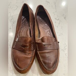 Born Loafers real leather size 8